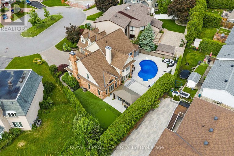 28461194/17-craigmohr-court/craig-henrywoodvale/ottawa/ontario/K2G4P9_49
