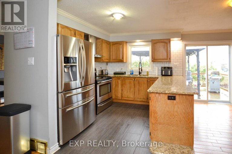 29617820/965-belvedere-avenue/town-of-rockland/clarence-rockland/ontario/K4K1H3_7