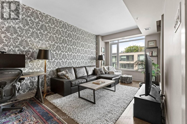 28646825/507-108-richmond-road/westborohampton-park/ottawa/ontario/K1Z6V9_12