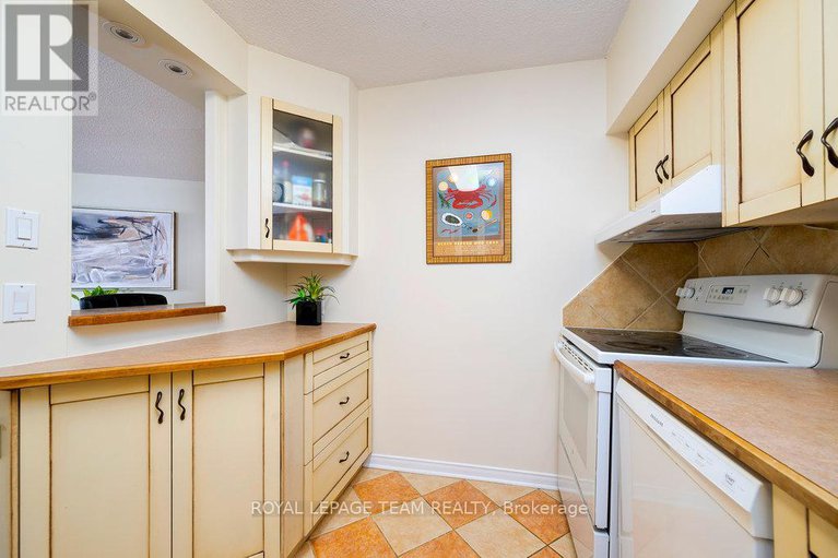 28257903/1703-900-dynes-road/carleton-square/ottawa/ontario/K2C3L6_14