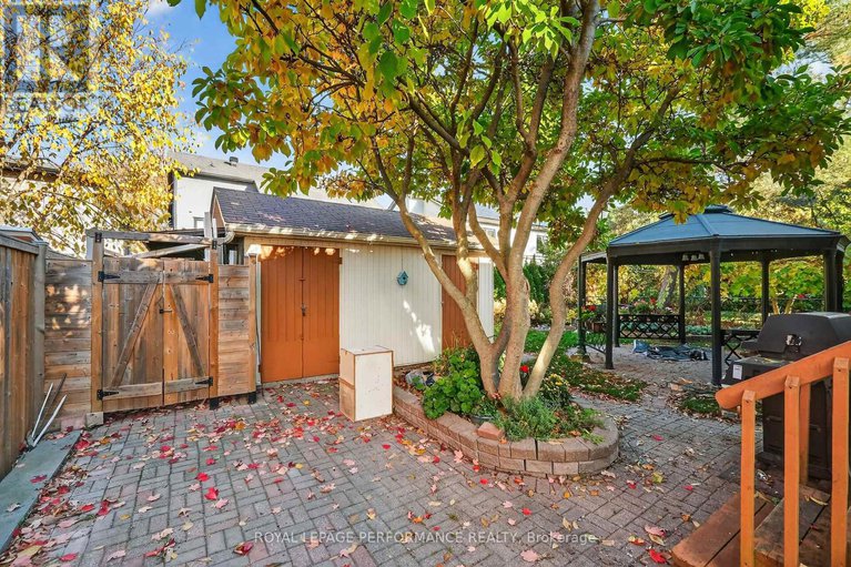 29055180/179-cowley-avenue/ottawa-westtunneys-pasture/ottawa/ontario/K1Y0G8_19