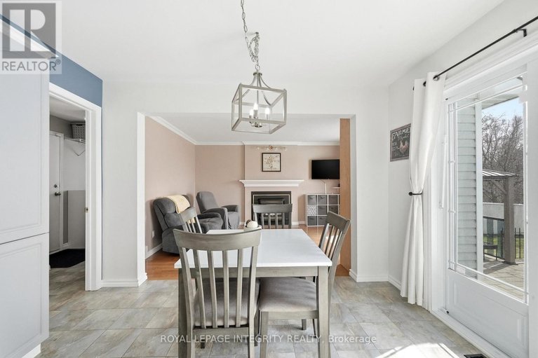 29646948/675-potvin-avenue/town-of-rockland/clarence-rockland/ontario/K4K1H2_16