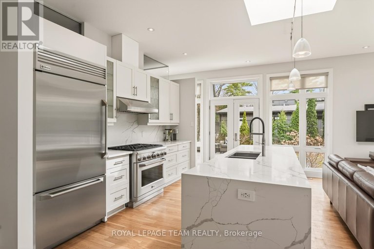 29651650/17-kaymar-drive/rothwell-heights/ottawa/ontario/K1J7C8_16