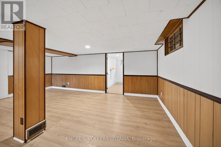 28908569/723-halstead-street/elmvale-acres/ottawa/ontario/K1G1M5_28