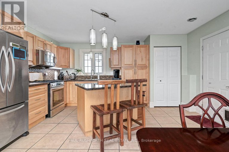 29438324/712-flat-rapids-road/mcnabbraeside-twps/mcnabbraeside/ontario/K7S3G8_16