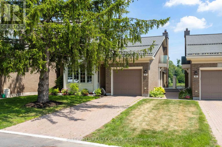 28620824/55-waterford-drive/pineglencountry-place/ottawa/ontario/K2E7V4_1