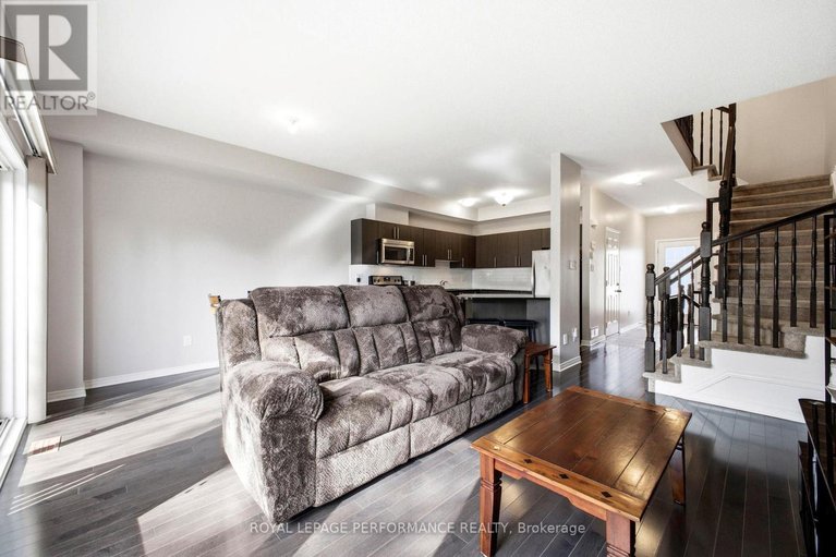 29570755/15-dundalk-private/stonebridge/ottawa/ontario/K2J0J5_14