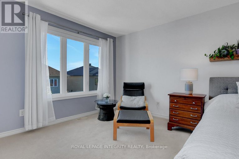28938708/165-saltspring-private/bridlewood/ottawa/ontario/K2M0B1_24
