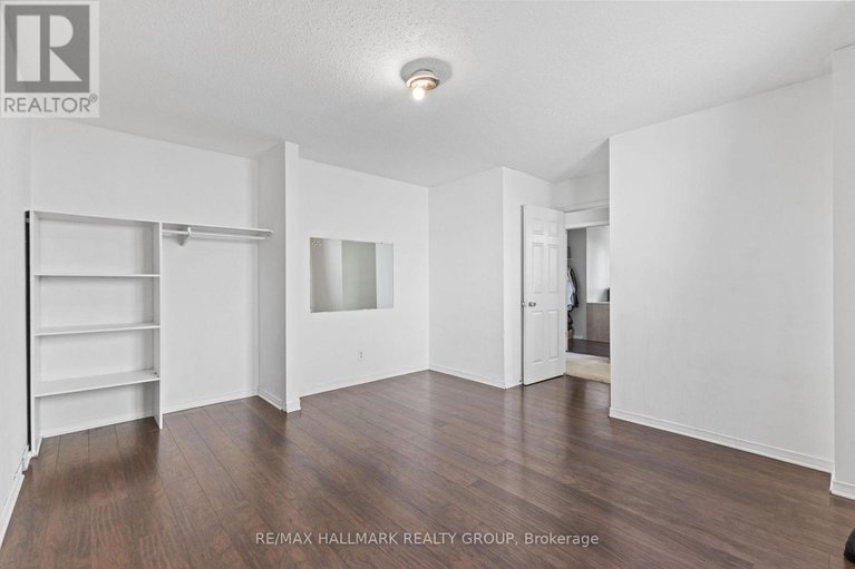 28647827/2-hackett-street/hunt-club-woods/ottawa/ontario/K1V0P8_24