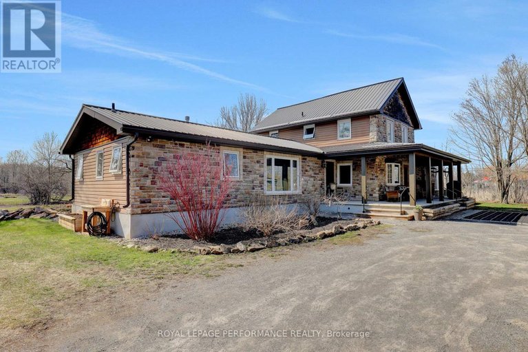 29667695/2666-yorks-corners-road/metcalfe/ottawa/ontario/K0A1V0_2