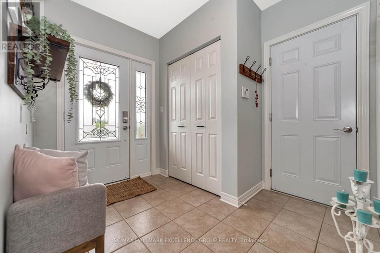 28651707/1006-docteur-corbeil-boulevard/town-of-rockland/clarence-rockland/ontario/K4K0E9_6