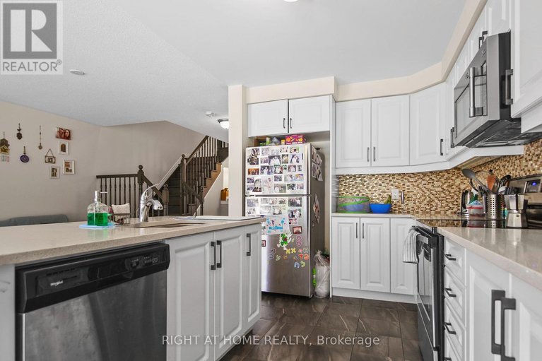28670331/209-hartsmere-drive/stittsville-south/ottawa/ontario/K2S0X8_16