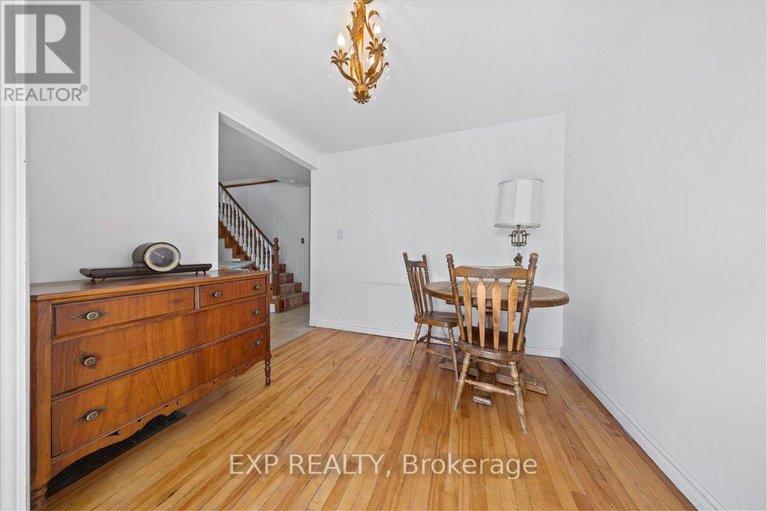 28154545/146-laval-street/vanier/ottawa/ontario/K1L7Z4_14