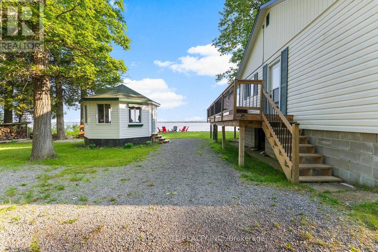 28461943/339-leavoy-lane/horton-twp/horton/ontario/K7V3Z8_24