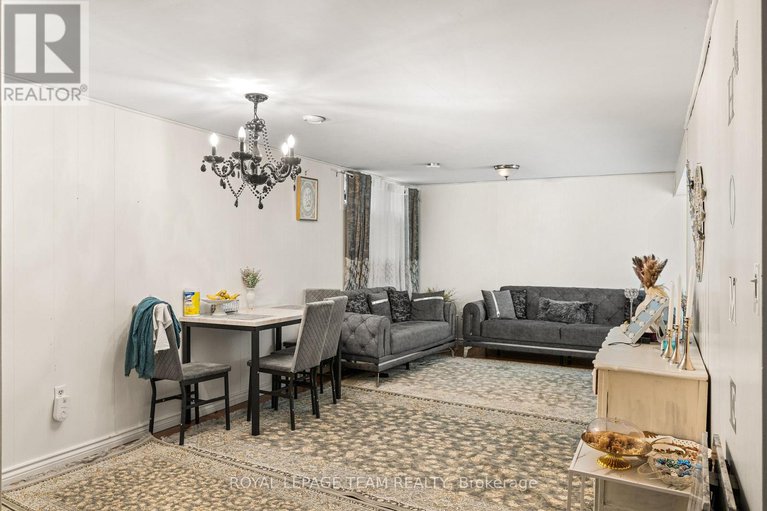 29261013/1938-bromley-road/carlingwood/ottawa/ontario/K2A1C2_17
