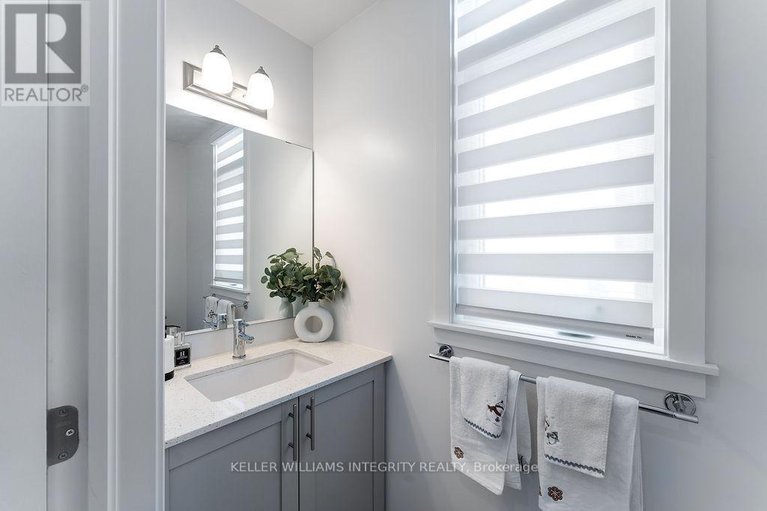 28463523/81-heirloom-street/riverside-southgloucester-glen/ottawa/ontario/K4M0L2_28