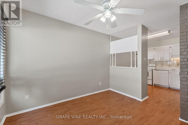 29419641/38-2939-fairlea-crescent/heron-gateindustrial-park/ottawa/ontario/K1V9A5_14