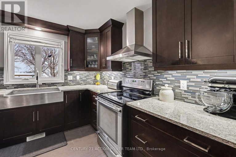 29336714/7-richer-street-w/north-stormont-finch-twp/north-stormont/ontario/K0A1R0_9