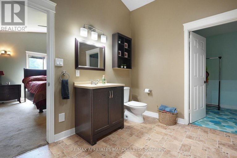 28455162/18467-andre-avenue/south-glengarry-charlottenburgh-twp/south-glengarry/ontario/K0C1S0_8