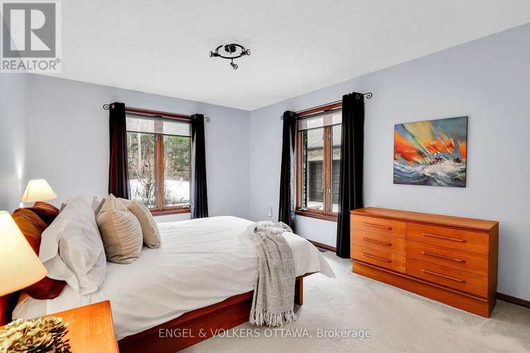 28202827/7-deerfield-drive/mcnabbraeside-twps/mcnabbraeside/ontario/K0A3L0_32