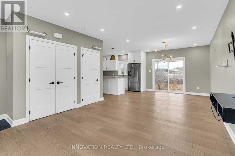 29091064/6664-glen-walter-park-road/south-glengarry-charlottenburgh-twp/south-glengarry/ontario/K6H5R5_6