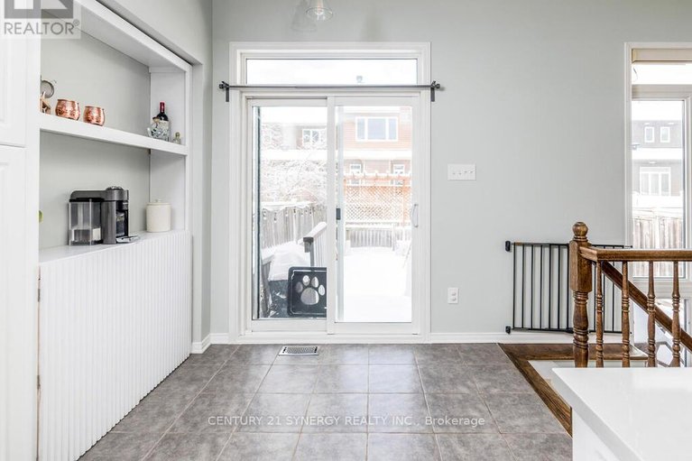 29486485/167-romina-street/emerald-meadowstrailwest/ottawa/ontario/K2S0J3_15