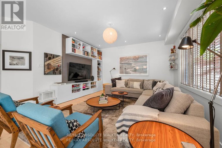 28644323/107-joshua-street/mer-bleuebradley-estatesanderson-park/ottawa/ontario/K1W0A2_10