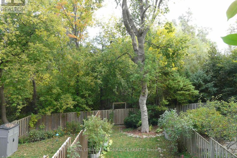 28923517/1473-waltham-street/sawmill-creektimbermill/ottawa/ontario/K1T2T5_27