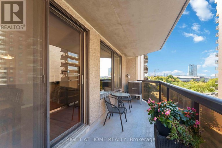 28900182/801-470-laurier-avenue-w/ottawa-centre/ottawa/ontario/K1R7W9_23