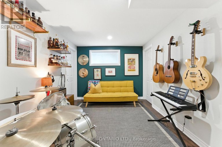 28751984/1768-coleman-crescent/north-dundas-mountain-twp/north-dundas/ontario/K0E1S0_35