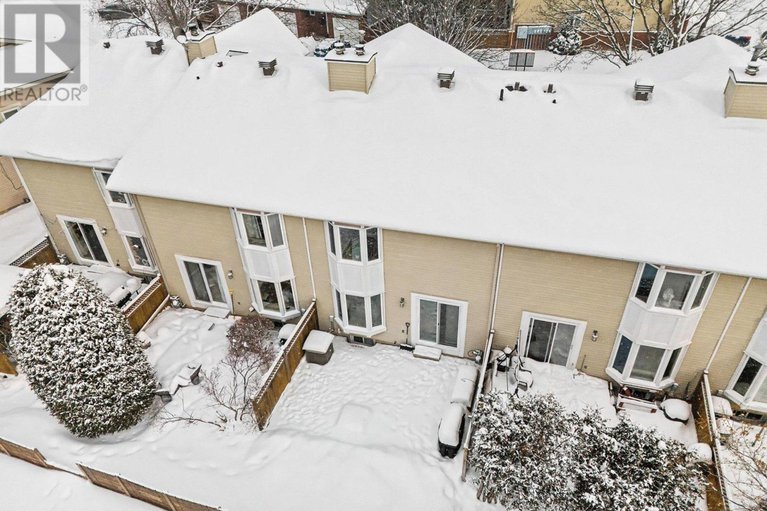 29300641/448-valade-crescent/fallingbrookpineridge/ottawa/ontario/K4A2W4_28