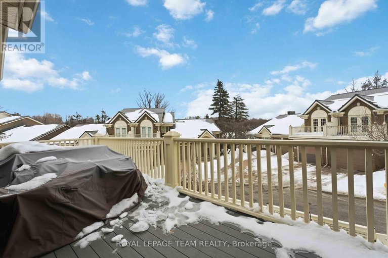 29386110/6-waterford-way/pineglencountry-place/ottawa/ontario/K2E7V4_41