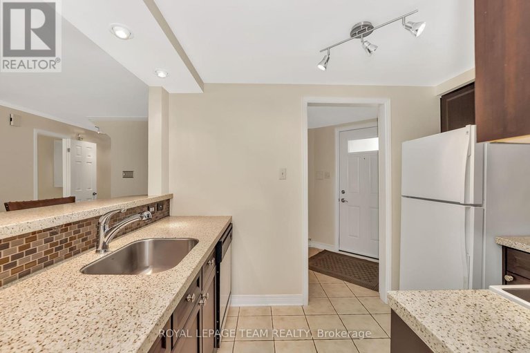 28513863/1-1121-bavlie-avenue/billings-bridge/ottawa/ontario/K1H8P3_6