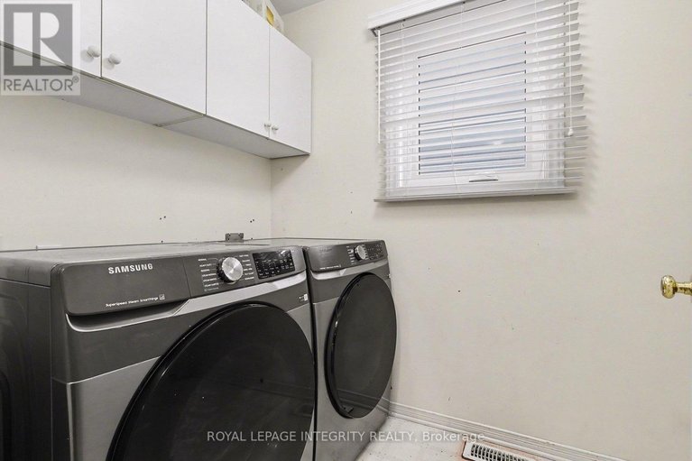 29683606/2103-gardenway-drive/fallingbrookgardenway-south/ottawa/ontario/K4A3K2_31