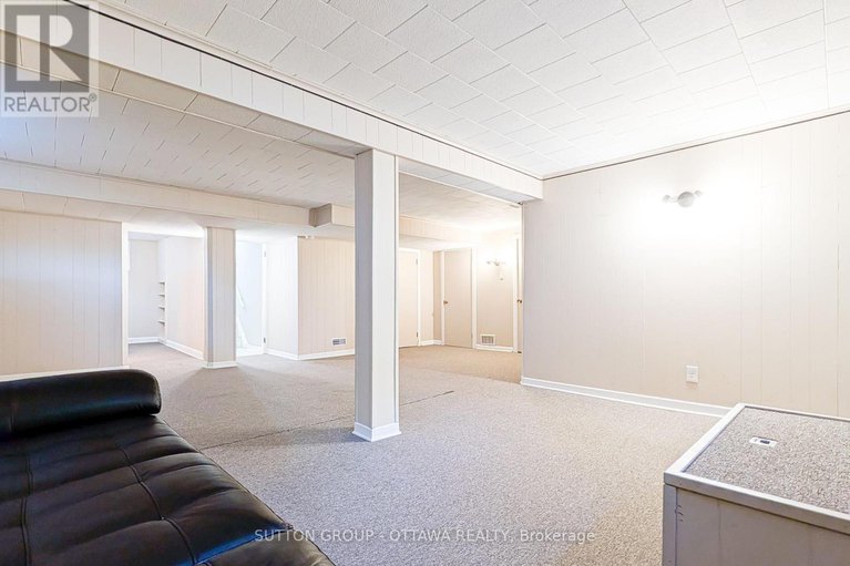 28861066/866-claude-street/castle-heightsrideau-high/ottawa/ontario/K1K2S6_25