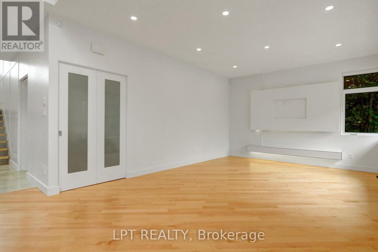 29173941/298-crestview-road/alta-vistafaircrest-heights/ottawa/ontario/K1H5G6_15