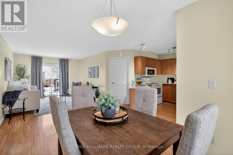 29541086/3-daphne-crescent/stittsville-south/ottawa/ontario/K2S1Y1_16