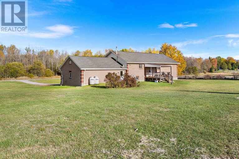 29002354/261-thomson-road/drummond-n-elmsley-drummond-twp/drummondnorth-elmsley/ontario/K7H0L9_49