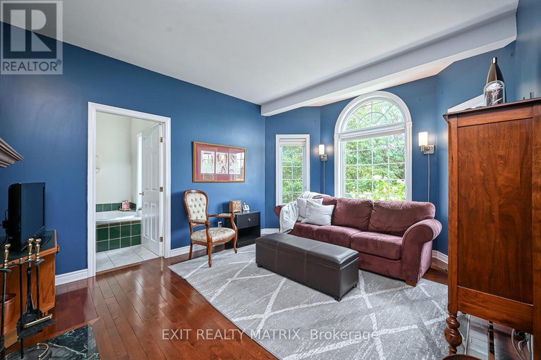 28117535/2158-old-prescott-road/osgoode-twp-north-of-reg-rd-6/ottawa/ontario/K4P1L9_13