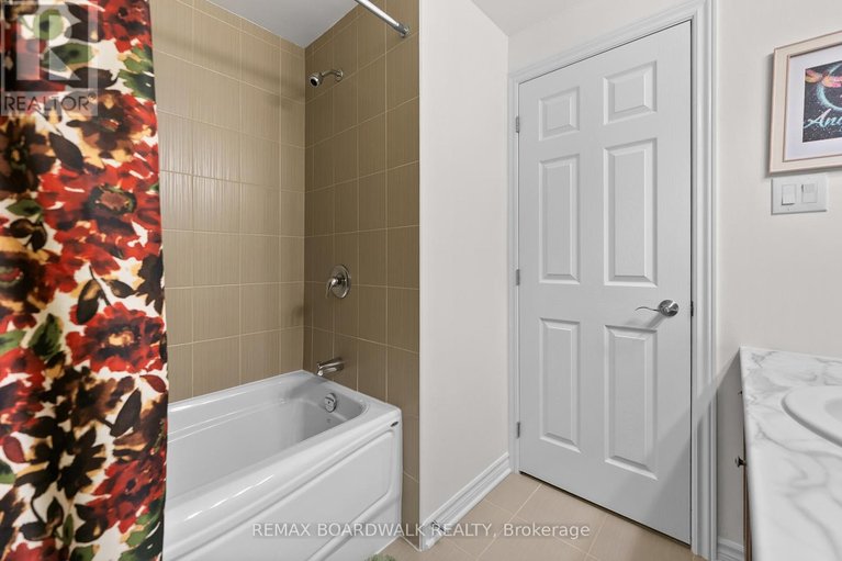 29636678/12-royalty-way/north-grenville-twp-kemptville-south/north-grenville/ontario/K0G1J0_30