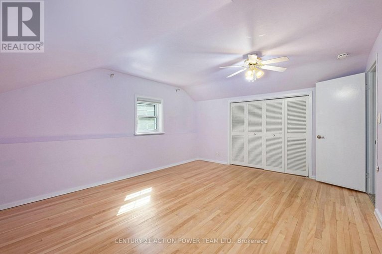 28638635/1318-brookline-avenue/ellwood/ottawa/ontario/K1V6S3_13
