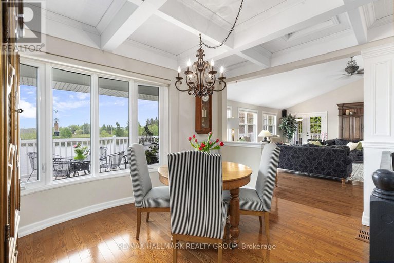 28377545/1-rideau-glen-drive/rideau-heightsashdalerideau-glen/ottawa/ontario/K2C3H1_14