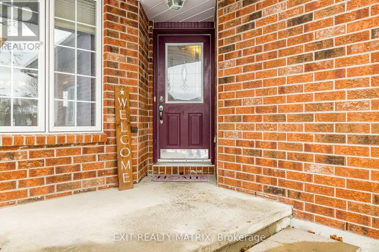 29134318/125-whalings-circle-n/stittsville-central/ottawa/ontario/K2S1S4_4