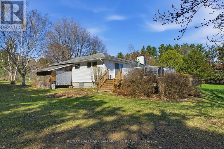 29673245/122-colonel-nicholson-lane/constance-bay/ottawa/ontario/K0A3M0_44