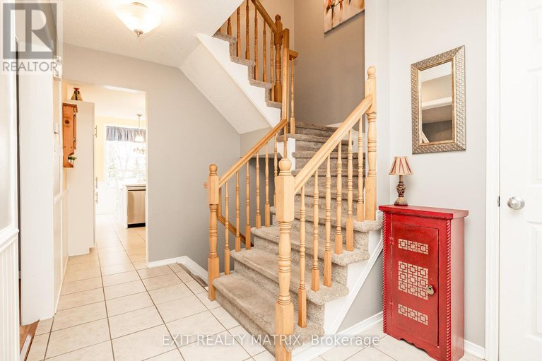 29134318/125-whalings-circle-n/stittsville-central/ottawa/ontario/K2S1S4_24