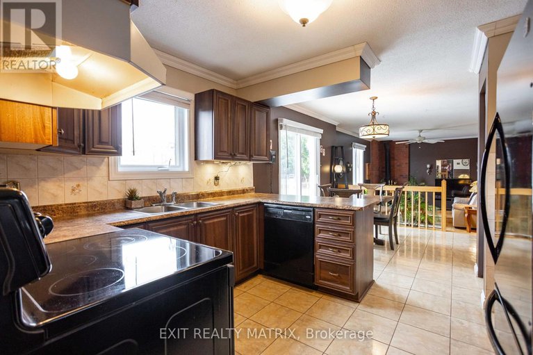 28213004/124-menard-street/embrun/russell/ontario/K0A1W1_11