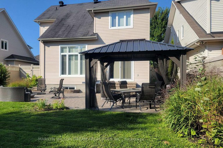 28390178/652-netley-circle/blossom-parkkemp-parkfindlay-creek/ottawa/ontario/K1T0A4_50