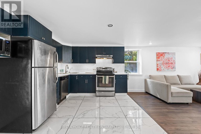 28712297/10-campbell-reid-court/rural-kanata-central/ottawa/ontario/K2K1X7_5