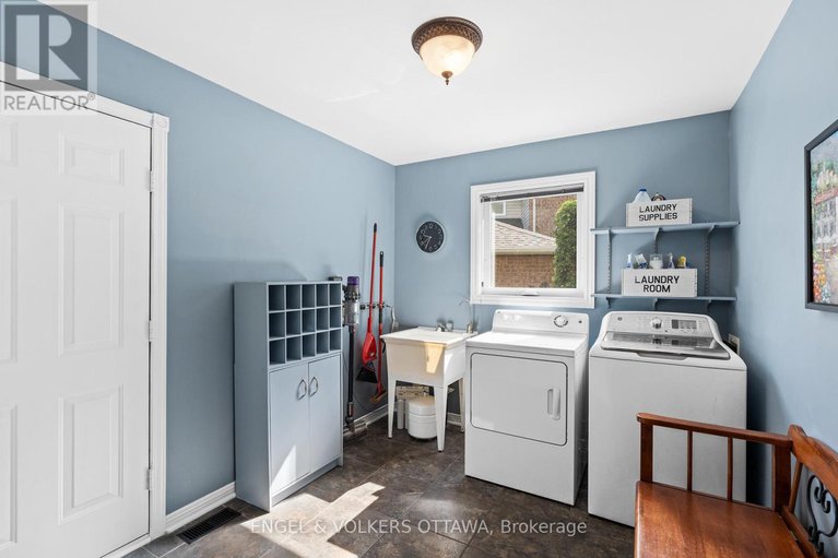 28648158/804-covehead-crescent/riverside-southgloucester-glen/ottawa/ontario/K1V1M3_39