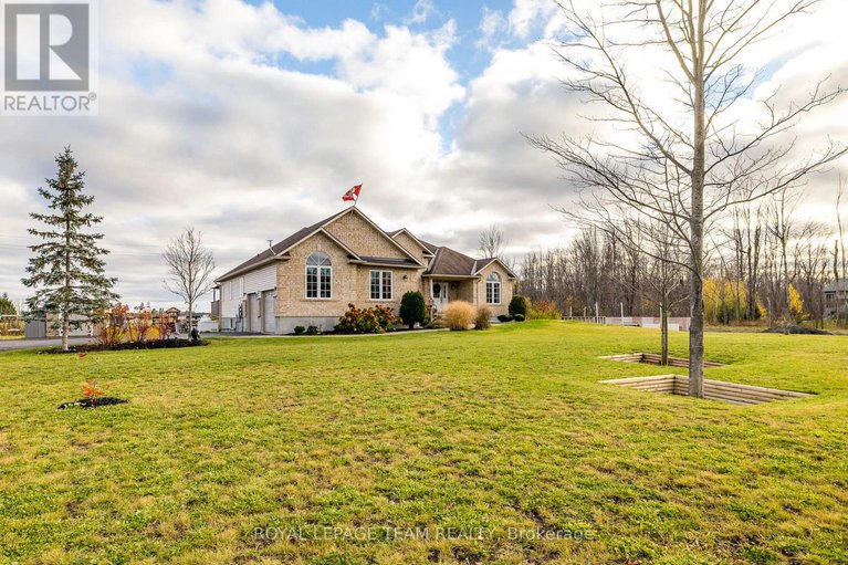 29080351/5910-wood-duck-drive/osgoode-twp-north-of-reg-rd-6/ottawa/ontario/K0A2W0_2